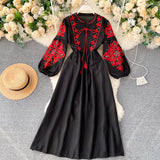 Bohemian Embroidered Round Neck Balloon Sleeve Women Dress HZ1022