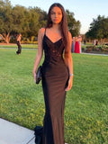 Sheath/Column Elastic Woven Satin Applique V-neck Sleeveless Black Prom Dress HZ1022