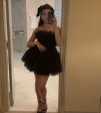 Simple A-Line Black Strapless Tulle Multi-Layered Homecoming Dress HZ1022