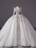Long-sleeved V-neck French-style luxurious floor-length white wedding dress HZ1022