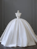Clean white flowing V-neck satin lace wedding dress HZ1022