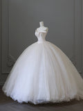 Elegant ivory flowing tulle fluffy princess wedding dress HZ1022