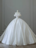 Elegant and simple white strapless satin wedding dress without decoration HZ1022