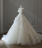 Simple and gentle tube top tulle A-line wedding dress with train HZ1022