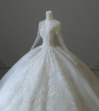 Vintage V-neck lace long sleeve tulle A-line floor-length wedding dress HZ1022