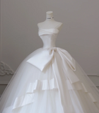 Elegant White Strapless Bowknot Tulle A-Line Floor-Length Wedding Dress HZ1022