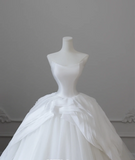 Simple and dreamy strapless A-line tulle wedding dress HZ1022