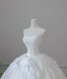 Simple and dreamy strapless A-line tulle wedding dress HZ1022