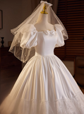 Retro Princess Bow Puff Sleeve Satin Lace Floor Length A-Line Wedding Dress HZ1022