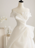 Elegant and simple white off-shoulder tulle tube top floor-length wedding dress HZ1022
