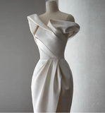 Satin French One Shoulder Hip-wrapped Fishtail Wedding Dress HZ1022