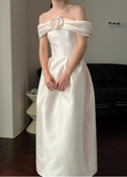 Elegant and minimalist one-shoulder 3D floral satin bridal gown HZ1022