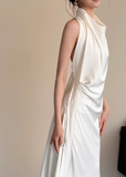 Simple halterneck white off-shoulder silk backless wedding dress HZ1022