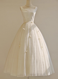 Simple White Strapless Tulle Bowknot A-Line Tea Length Wedding Dress HZ1022
