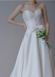 French Strapless Satin Sweetheart Neckline Small Train White Wedding Dress HZ1022