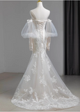 French Lace Strapless Off-shoulder Waisted Fishtail Tulle Wedding Dress with Small Train HZ1022