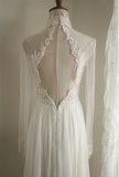 Vintage French Turtleneck Long Sleeve Chiffon Mesh Splicing Elegant Floor-Length Wedding Dress HZ1022