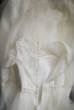 Elegant White Short Sleeve Vintage Palace Lace A-Line Wedding Dress HZ1022