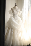 Princess one-shoulder palace irregular pleated lace hemming handmade flower pieces beaded floor-length wedding dress HZ1022
