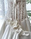 Retro tube top waist lace fishbone exposed satin train wedding dress HZ1022