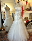 Simple and Elegant Beaded Strapless Satin Tulle Wedding Dress HZ1022