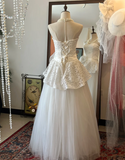 Elegant sweetheart neckline lace and tulle patchwork waist-length A-line wedding dress HZ1022