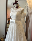 French lace round neck bow waist A-line elegant wedding dress HZ1022