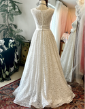 French lace round neck bow waist A-line elegant wedding dress HZ1022