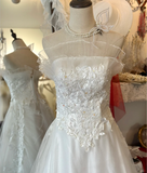 Vintage Tulle A-Line Wedding Dress with Patches HZ1022