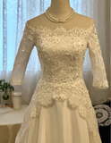 Retro Elegant One Shoulder Mid-Length Sleeve Lace Satin Wedding Dress with Train HZ1022