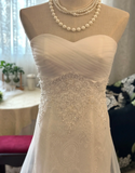 Elegant sweetheart neckline tulle lace trimmed wedding dress with bow back and small train HZ1022
