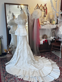 Design vase neck waist satin pleated beaded lace fishtail floor-length wedding dress HZ1022