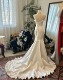Dreamy Waltz Tie-Strap Herringbone Strapless Satin Train Wedding Dress HZ1022