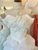 Romantic and gentle one-shoulder 3D flower tulle floor-length wedding dress HZ1022