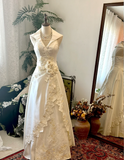 Vintage V-neck White Backless 3D Flower Beaded Embroidery Satin Floor-length Wedding Dress HZ1022