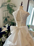 Retro Elegant Heavy Beaded Lace Tulle Splicing Shoulder-Wrap Trailing Wedding Dress HZ1022