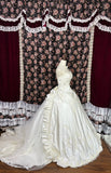 Vintage White Thick Satin Tulle Strap Three-Dimensional Flower Trailing Wedding Dress HZ1022