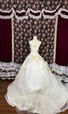 Vintage White Thick Satin Tulle Strap Three-Dimensional Flower Trailing Wedding Dress HZ1022