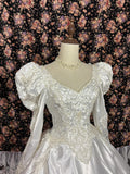 Vintage Leg of Mutton Sleeve V-Neck Pleated Ruffled Satin Floor-Length Wedding Dress HZ1022