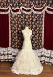 Elegant sweetheart neckline dark pattern beaded patchwork white mermaid wedding dress HZ1022
