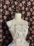 Retro Princess Halter Neck Beaded 3D Flower Satin Lace Edge Cake Skirt Wedding Dress HZ1022