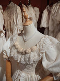 Retro Round Neck Furry 3D Flower Puff Sleeve A-Line Princess Wedding Dress HZ1022