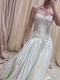 Delicate lace sweetheart neckline herringbone corset with pleated train wedding dress HZ1022