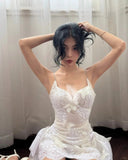 Elegant White Suspender V-neck Lace Three-dimensional Butterfly 17th Birthday Homecoming Dress HZ1022