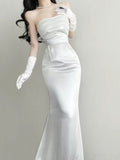 Simple Mermaid Sleeveless White Wedding Dresses HZ1022