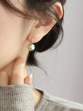 Gray Pearl Earrings Temperament Versatile Women's Classic Round Earhooks HZ1022