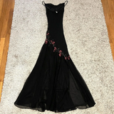 Modest Black Long Prom Dresses With Flowers 22th Birthday Outfits HZ1022
