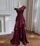 Luxurious Evening Apparel for Grand Events 1078